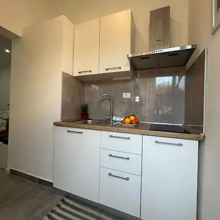 Fishers Apartment *